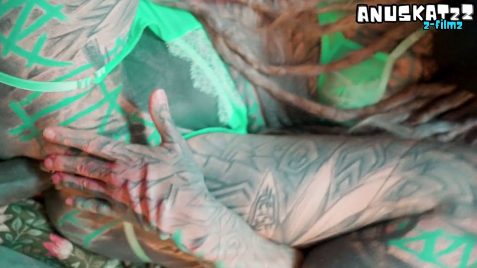 Anuskatzz - Maskiert Anal gefickt und muschi mit sperma bedeckt 720P - Mdh