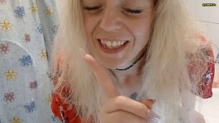 Anna - Lustig - Wie konnte das passieren - Auf der Familienfeier heimlich Selbstbefr... 1080P - Amateur-9