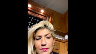 Milf Stella - OnlyFans - GILF ADVENTURES E02 Sadie Gilfington Seduces Her Son In Law  Milf Sadie-9