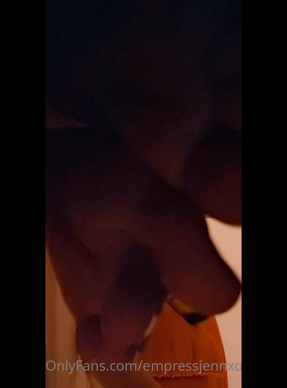 Empress - empressjennxo () Empressjennxo - bedtime foot worship under the covers 01-04-2021