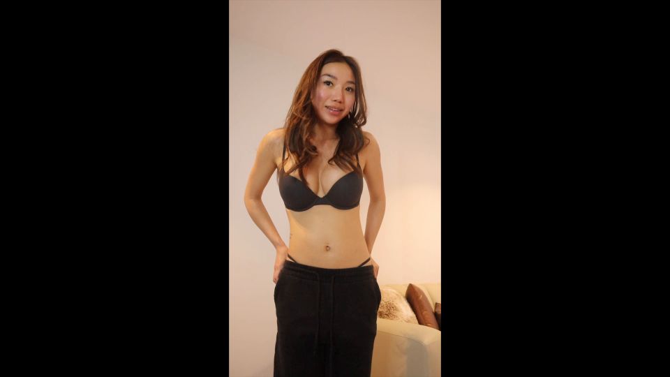 Watch Princess Leni's Mommy Taboo Roleplay JOI [1080P]