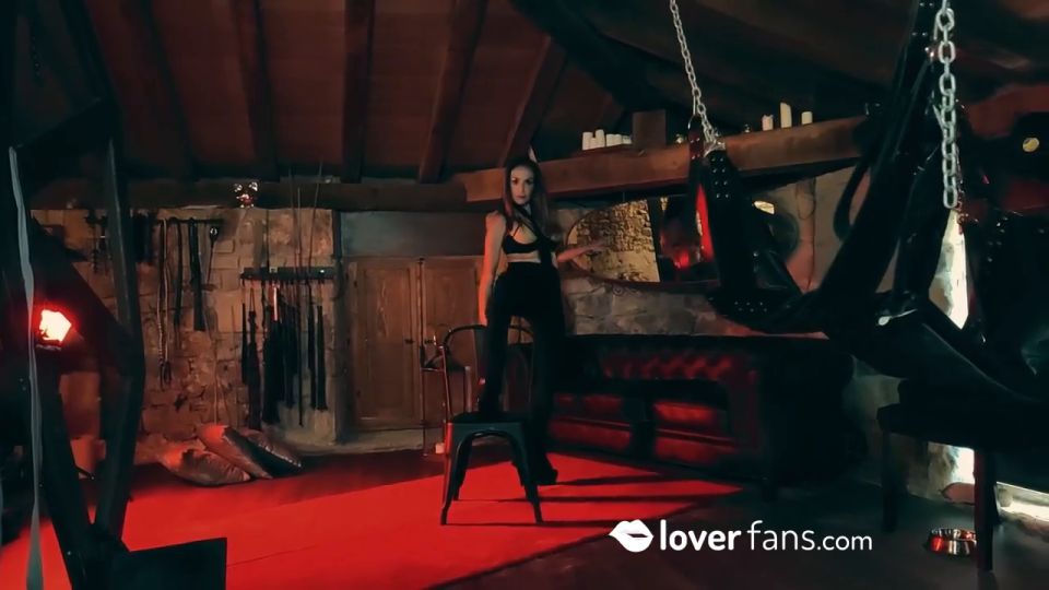 Fierce porn with  Domina Shibana.