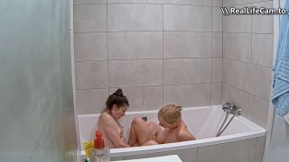 Reallifecam - Savaira And Chilli Have Hot Dance Lesbian Kissing Dildo Bate In Bathub 27.06.2025 604P - Amateur-6