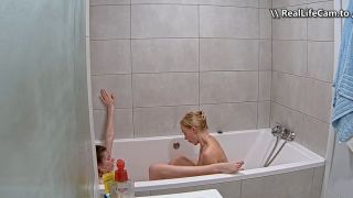 Reallifecam - Savaira And Chilli Have Hot Dance Lesbian Kissing Dildo Bate In Bathub 27.06.2025 604P - Amateur-8