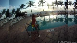 Roxy Raye 9523 02 hd-2