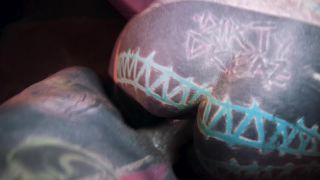 Anuskatzz Heavily-tattooed-anal-dreadhead-fuck tattoo -4