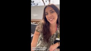 Teen Mi Fa Un Pompino Mentre Il Suo Fidanzato Va in Unaltra Stanza dialoghi...-0