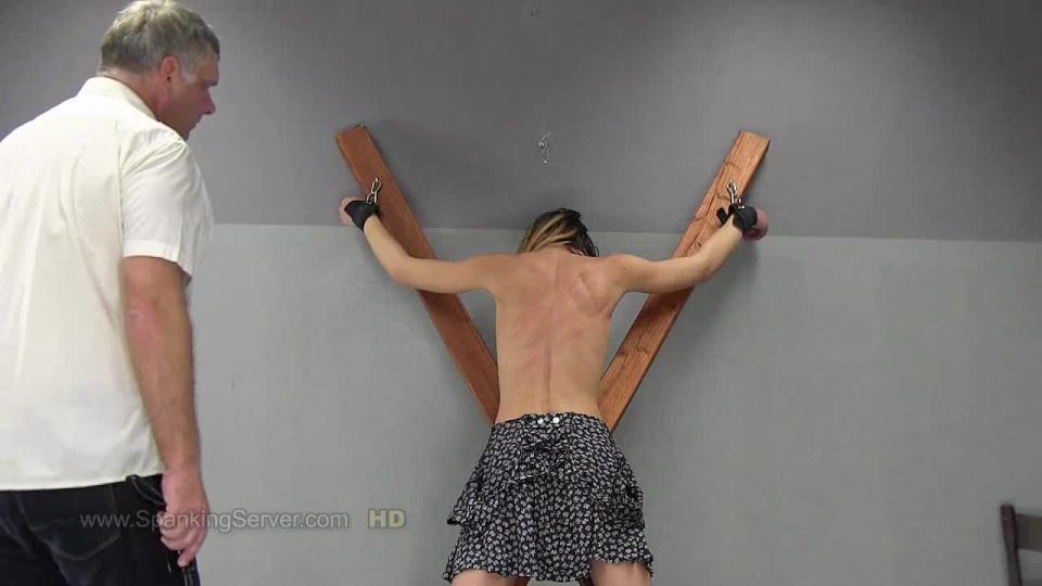 SpankingServer2018 20222018 - Week 06 - Candy