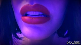 Fetish porn  Maitresse Madeline Marlow  Maitresse Madeline Marlow Hypno Lips Episode A Femdom Joi Bj Surrealist Fa-1