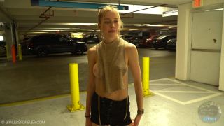 Beautiful Girl Flashes Her Breasts On The Street (Euro sex) Strawberry Shan-3