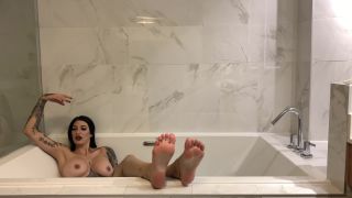 online adult clip 15 damazonia 27-11-2019 Massage my feet while I m enjoying my bath like a Queen on femdom porn best fetish porn-3