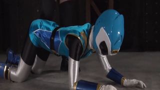 [SuperMisses.com] SPSE-01 Hisou Sentai Kageninja Blue is attacked by female-006-4