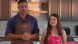 [MyFamilyPies] Megan Marx [11.29.25] [1080p]-1