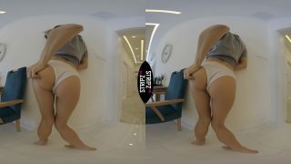 Aislin - O.M.F.G - REMASTERED - StripzVR (UltraHD 4K 2021)-1