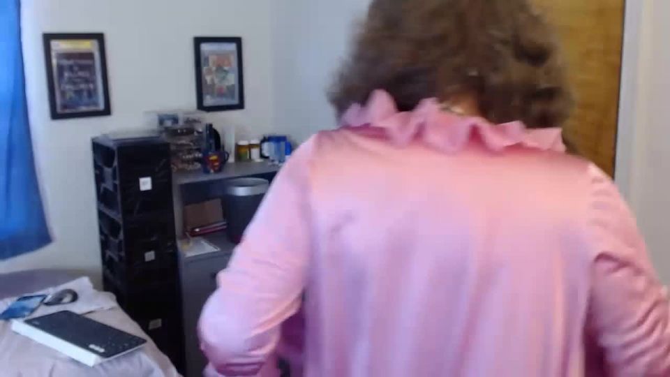 Shemale Webcams Video for January 27, 2022 – 17 Webcam