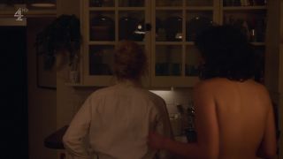 Desiree Akhavan, Maxine Peake - The Bisexual (2018) s01e05 HD 1080p - (Celebrity porn)-2