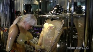 Video Madame Gillette : 2 Rubbertoys To Play 2 Divx 400p SD-5