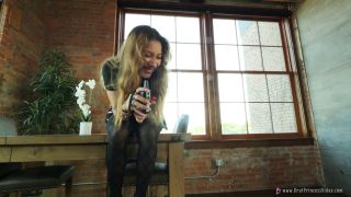 BRAT PRICESS 2: "BIG DADDYY MAEE - STEPBROTHER BALL SHOCKING" (1080 HD) (2025)-8