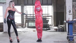 [K2S.CLUB] Femdom Clips By Bizarrboy - Mistess Iside - Nipple Punishmen In Clingfilm - 4K 2160P-2
