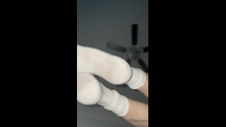 [FootJob-Porn.com] Onlyfans - Tuffie Arch Queen_156_tuffiearchqueen-29-12-2021-2314518550-pov you come over to watch a movie chillБ─╕ but you say the wrong thing, next thing you_Footjob-HD Leak-8