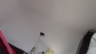 PinkyMadame - Amateur-Ehefrau hat Spaß daran, Kleider anzuprobieren und abzuschneiden. Amateur-Ehefrau tanzt nackt-3