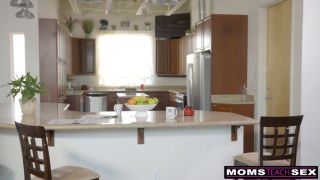 1080P Hot and Horny Milf Alexis Fawx Double Dips gets Stepsons Creampie after Husband...-2