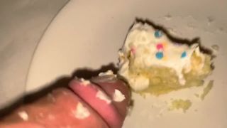 [Amateur] Birthday Cake Blowjob with Cum Frosting-0