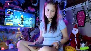 Isla Summer, Summer Brookes Isla Summer Teases Dick in Steamy OnlyFans Blowjob Video  brunette-2