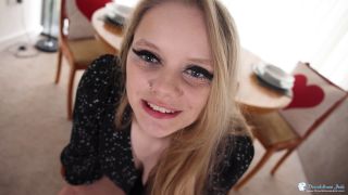 Cherry Tart - BABYSITTER INTERVIEW.-5