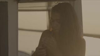 Madison Bailey, Madelyn Cline - Outer Banks s01e06 (2020) HD 1080p - (Celebrity porn)-7