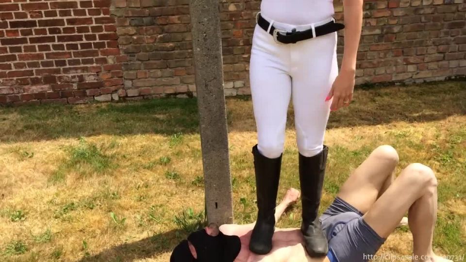 Femdom Trampling by Suzanna Maxwell: Your Sunday Treat mp4 H