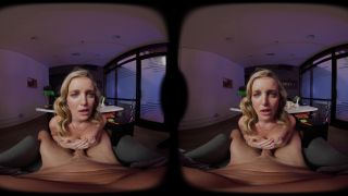 Charlie Forde VR: Office MILF Masturbation Fantasies 4K UltraHD-3