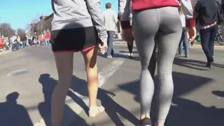 Clumsy teen girl got a hot ass in tights-1