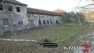 Arteya - Arteya kneels down to suck his dick in a lost place! - Hitzefrei (FullHD 2021)-6