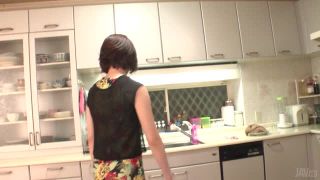 Japanese milf sucks dick until sperm fills her mouth-1