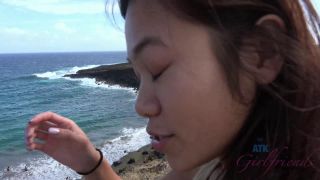 Vina Sky: Beach Passion - Igniting the Heat with Vina-7