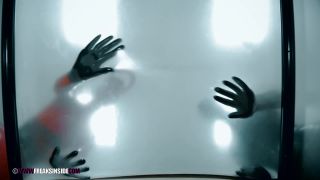 Clip388-7
