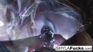 Shylas smoking  blowjob porn by best of shyla stylez.-7