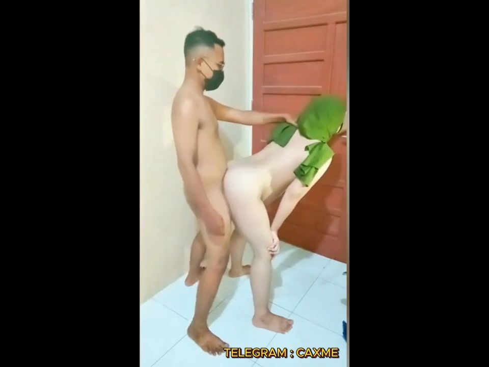 Janda Main Berdiri Dirumah Onlyfans (Pornstar)