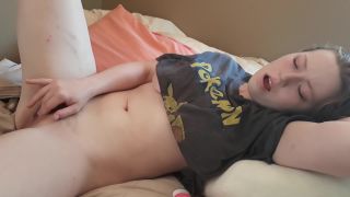 Virgin Elizabethtorturing myself till I orgasm-1