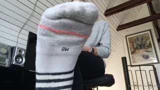 7153 Footfetish, licks feet,  Foot Worship-6