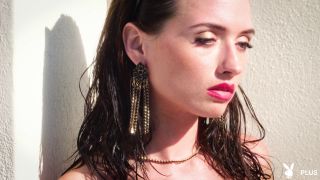 Brooke Tilli: Sun Kissed Bliss & Sensual Beauty-8