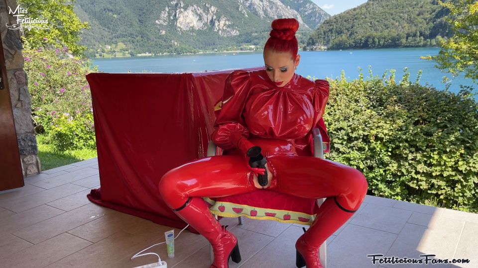Latex The Red Vacuum Cube Quick View Porn - New Sex Video...