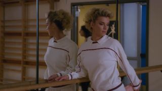 Alison Brie, Betty Gilpin, Jackie Tohn, Kate Nash - Glow s03e03 2019 ...-1