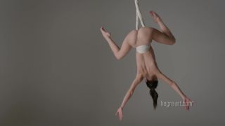 {hegre-art.com Nude Anti Gravity Yoga (mp4, 1080p, 144.55-2