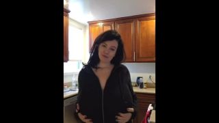 online video 16 big dick ass milf hot babe bouncing her huge tits on webcam part 31., big boobs on big tits porn-2