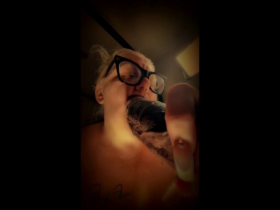 BadBlondieMonroe,Intangible Assets - BBW wife sucks hard BBC. BadBlondieMonroe