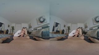 Milf ﻿RealJamVR My Buddy S Girl Sophia Burns 1920p 4K LR 180-1