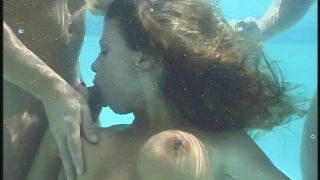 SexUnderwater e0038 Jessie's Trio (mp4)-1