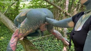 [K2S.CLUB] Mistress Lunatika - Forest Pegging Fisting - HD 720P-8